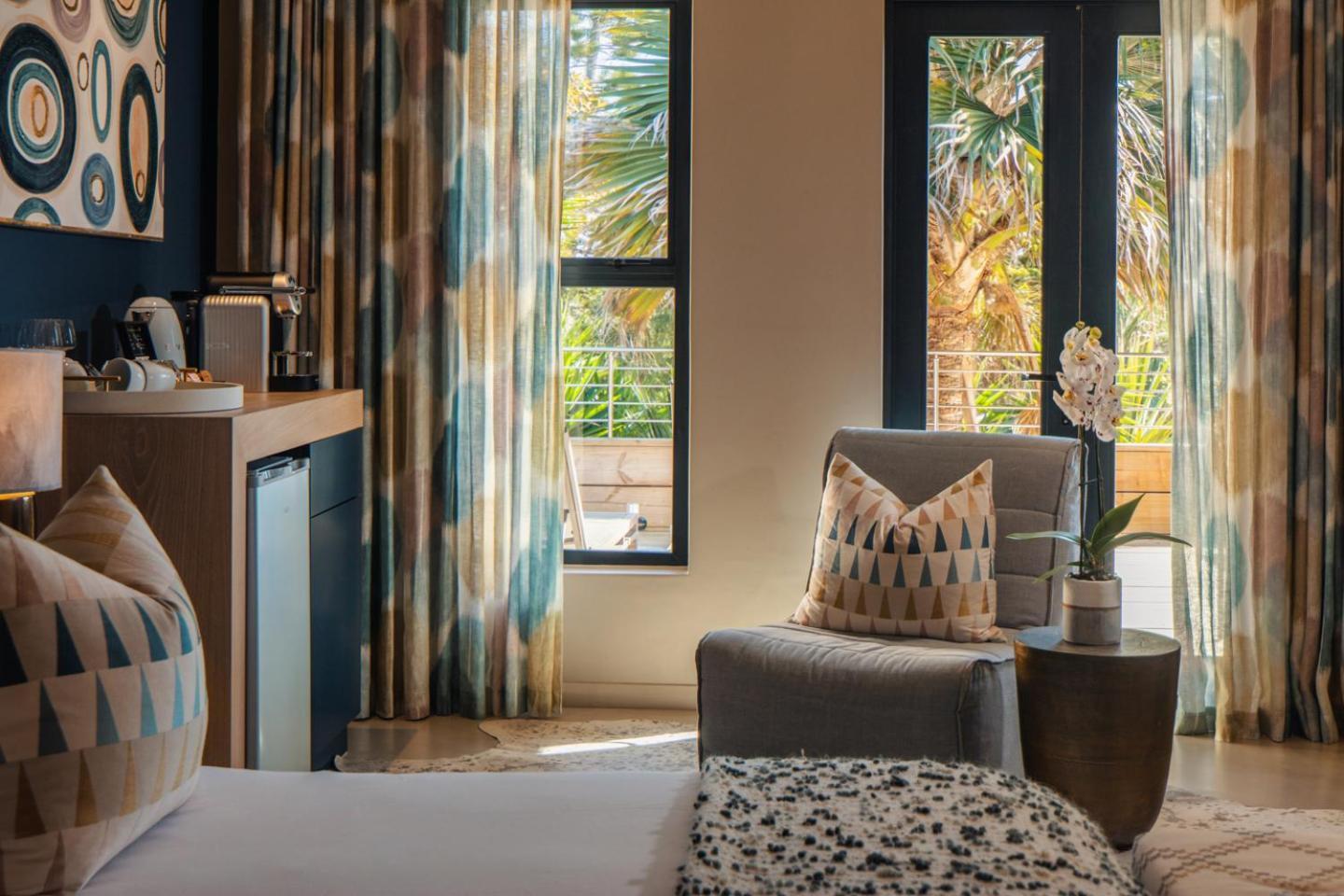 Sky Villa Boutique Hotel By Raw Africa Collection Plettenberg Bay Exteriér fotografie A room at the hotel