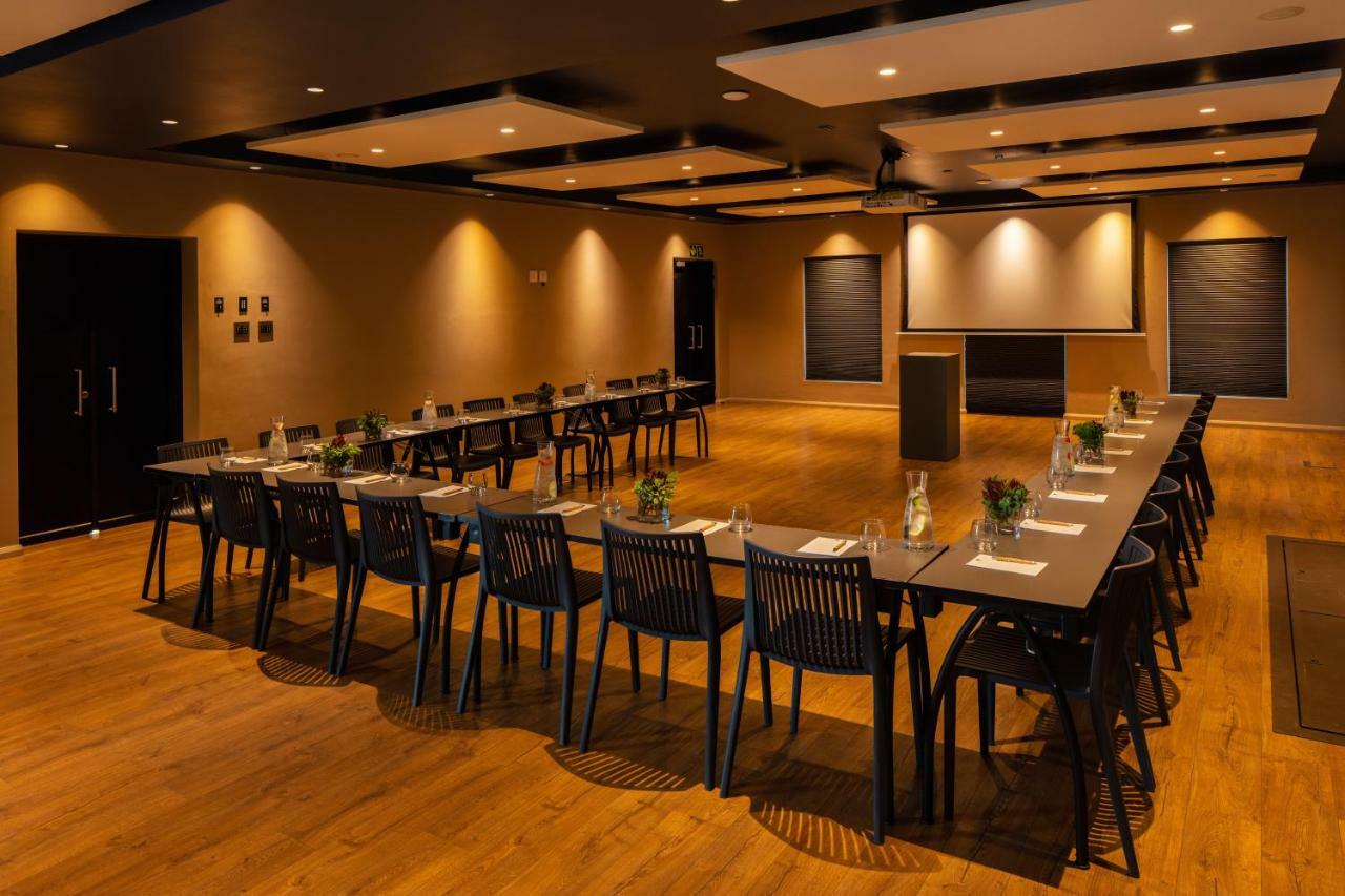 Sky Villa Boutique Hotel By Raw Africa Collection Plettenberg Bay Exteriér fotografie Meeting room