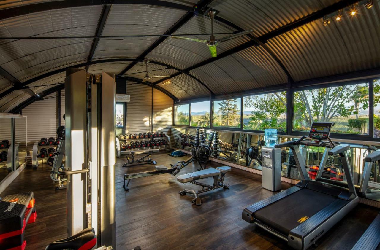 Sky Villa Boutique Hotel By Raw Africa Collection Plettenberg Bay Exteriér fotografie The gym at the hotel